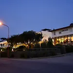 Hotel 15 de Mayo
